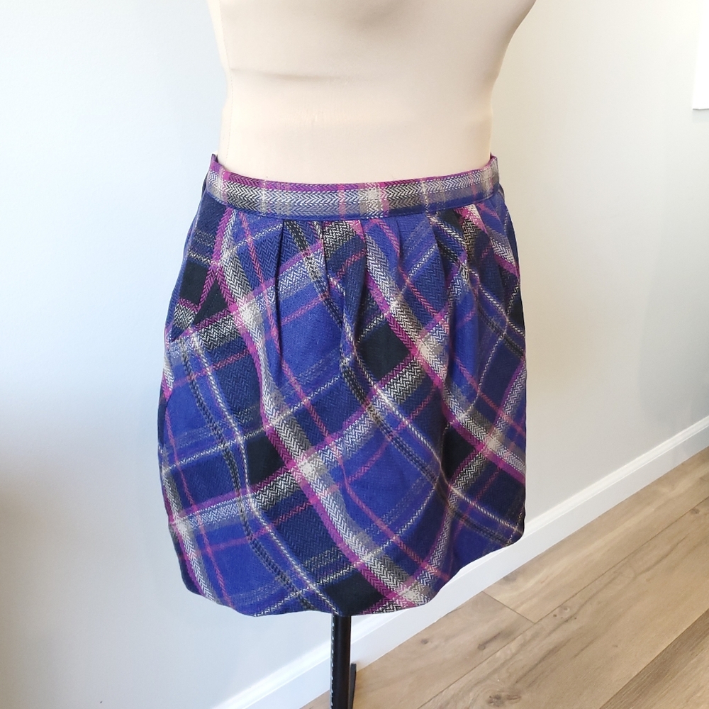 NWT Old Navy wool-blend plaid tweed mini skirt / size 12 / blue, pink, black